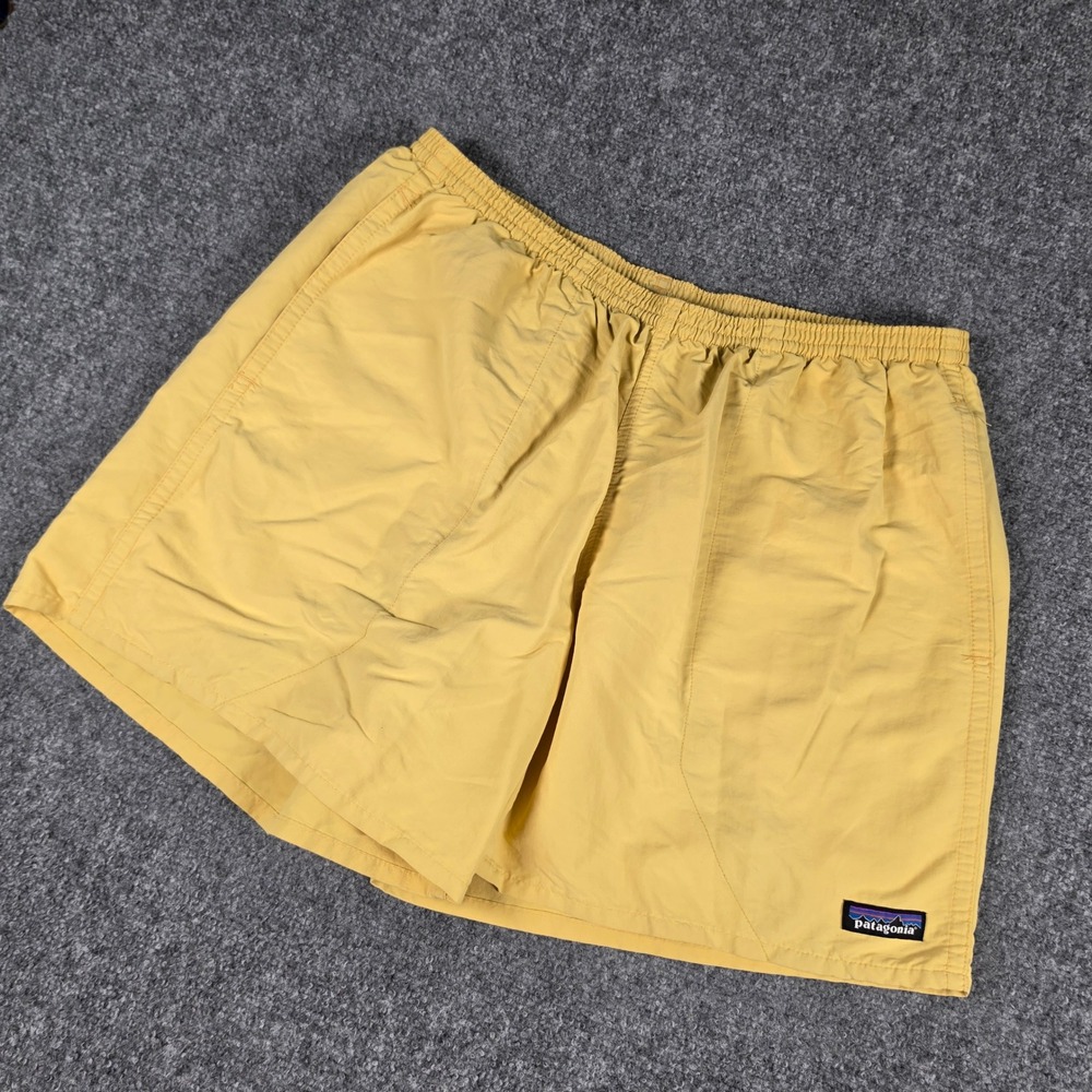 Patagonia Baggies Shorts Mens XL Yellow 5 Inch Inseam Casual Outdoor